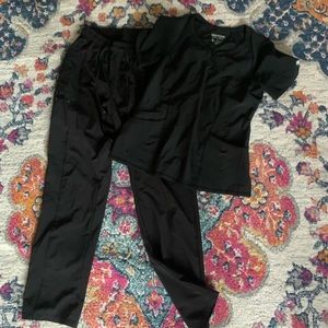super comfy black scrubs